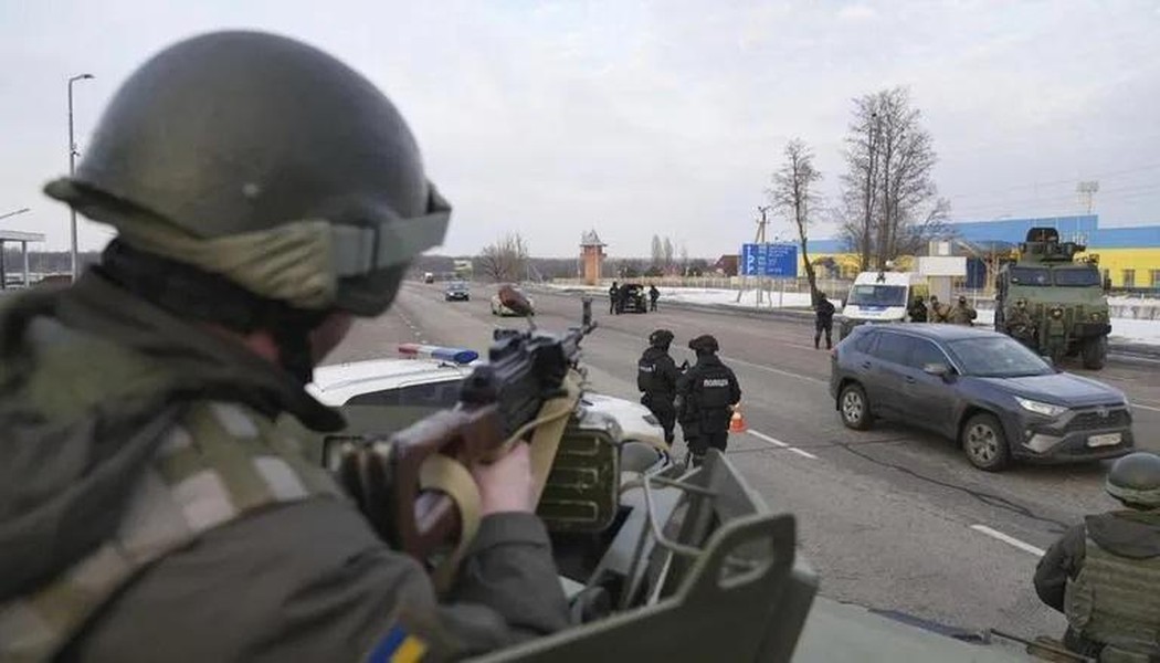Ukraine buộc phải triệt thoái khỏi Severodonetsk vì hỏa lực Nga quá mạnh