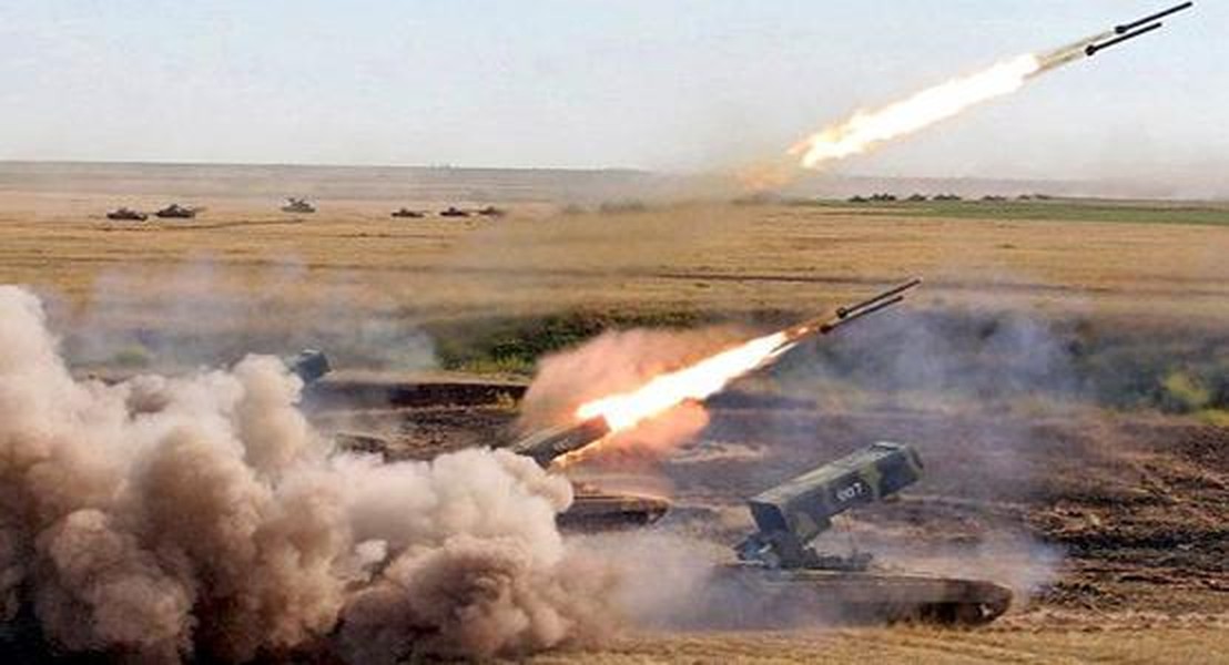 'Pháo phun lửa' TOS-1A Nga khiến quân Ukraine thiệt hại nặng tại chiến tuyến Donbass