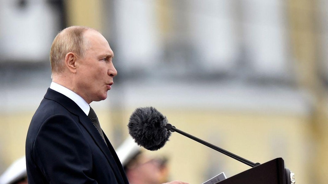 Ông Putin cho biết Hải quân Nga sắp nhận siêu tên lửa vượt âm Zircon
