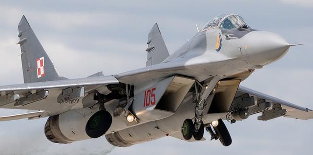 Báo Nga nghi Azerbaijan bí mật bàn giao 3 chiến đấu cơ MiG-29 cho Ukraine?