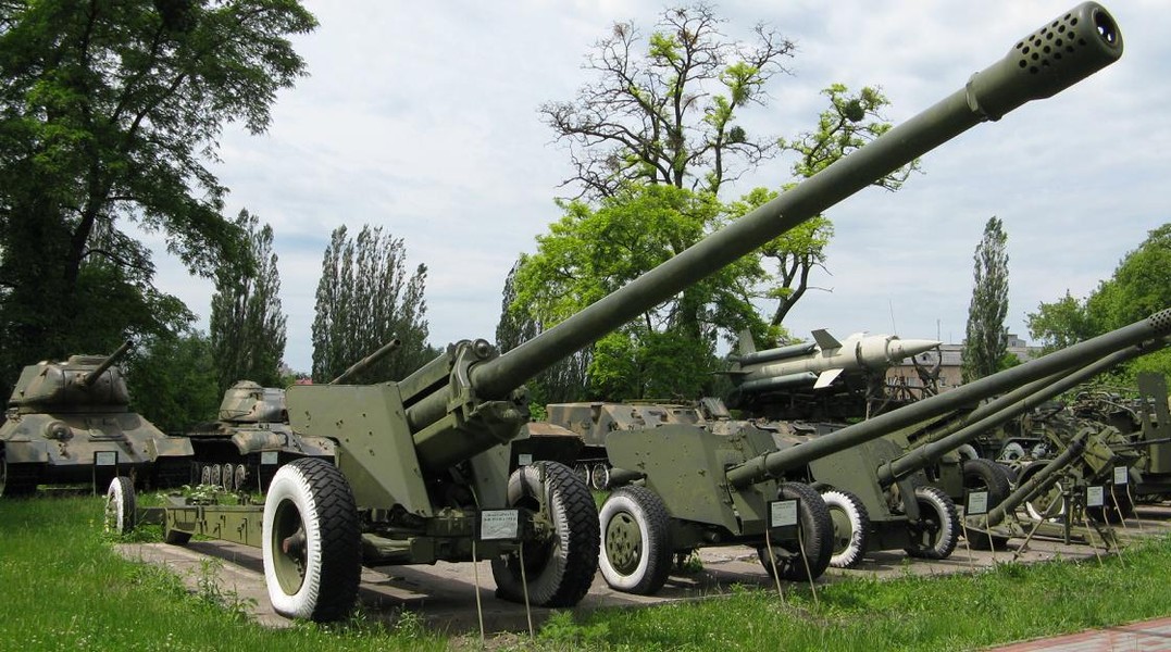 Croatia viện trợ 'hỏa thần' M-46 thời Liên Xô cho Ukraine