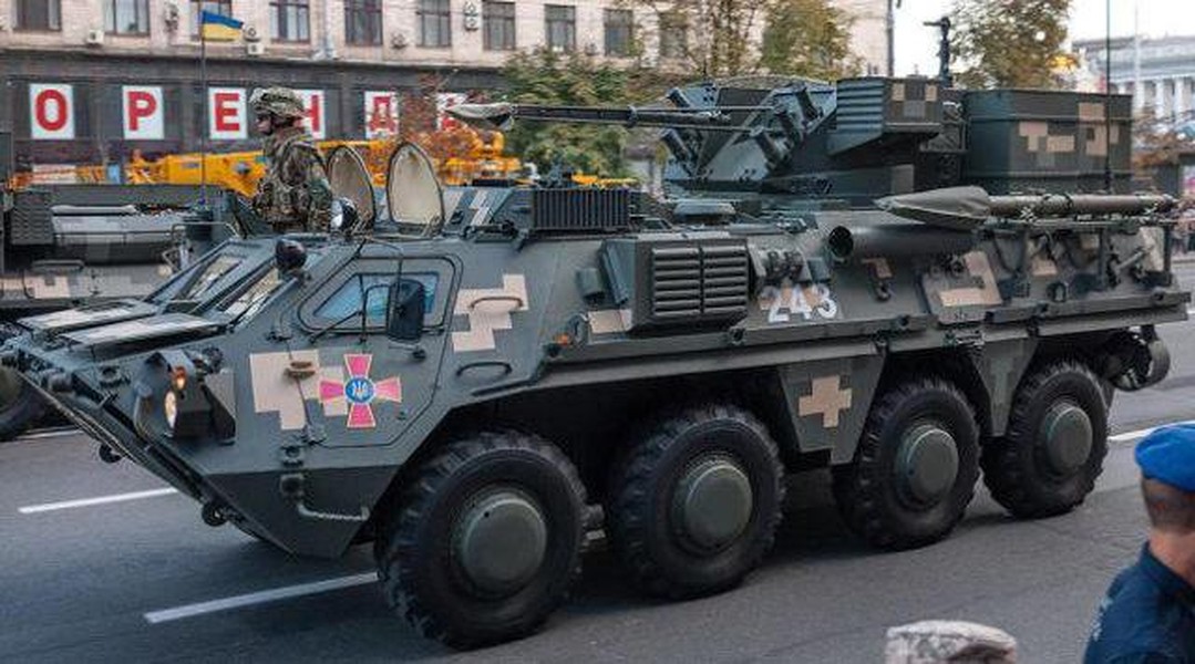 Nga bắt sống 'xe chiến đấu bộ binh' BTR-4 của Ukraine