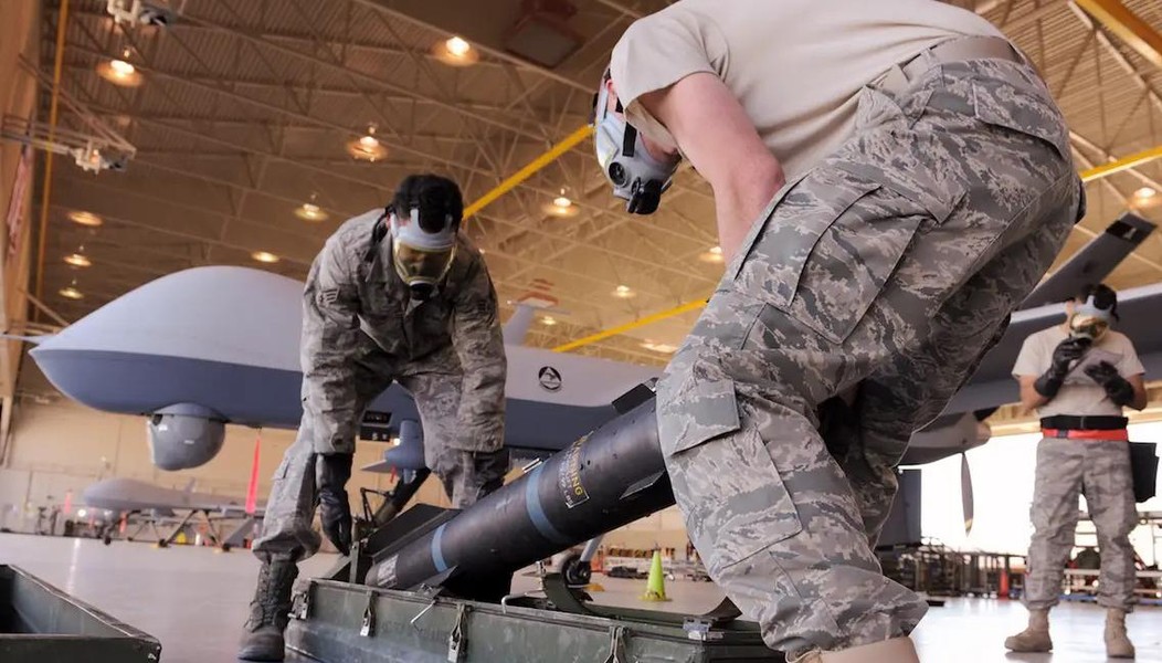  Tên lửa 'hỏa ngục' Mỹ được tung vào tham chiến tại Ukraine?