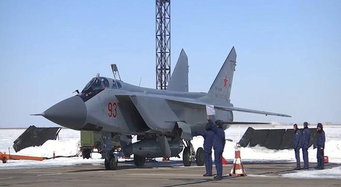 Nga điều tiêm kích MiG-31K mang 'dao găm' Kh-47 tới Kaliningrad