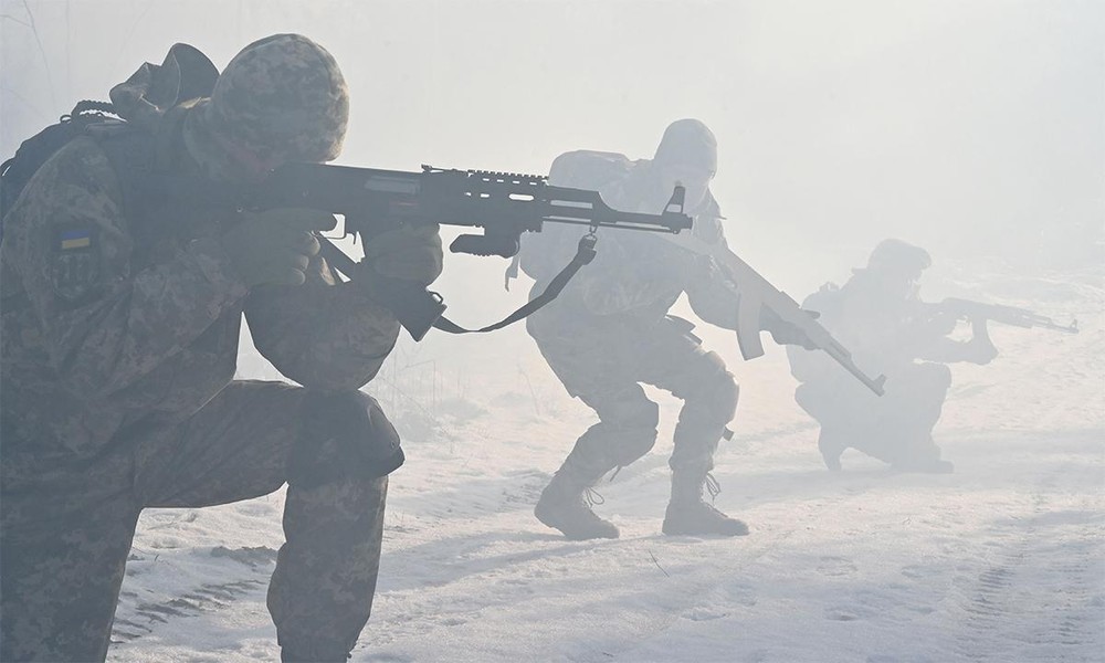 Tư lệnh quân đội Ukraine xác nhận đã tấn công căn cứ quân sự Nga ở Crimea