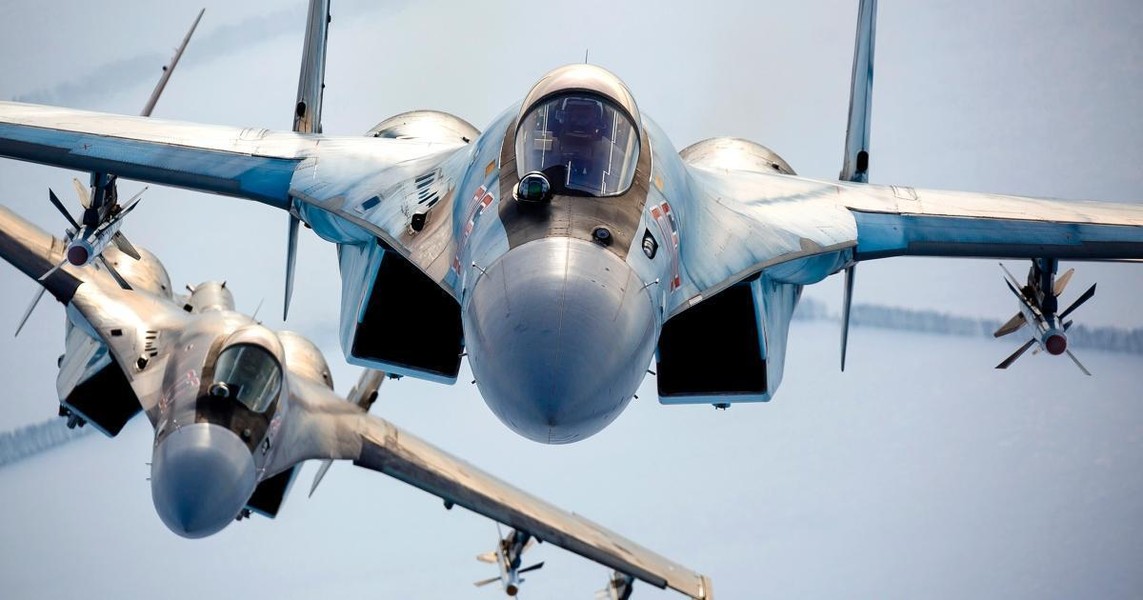 Sức mạnh Không quân Iran tăng vọt nếu mua đủ 64 'chiến thần' Su-35 Nga