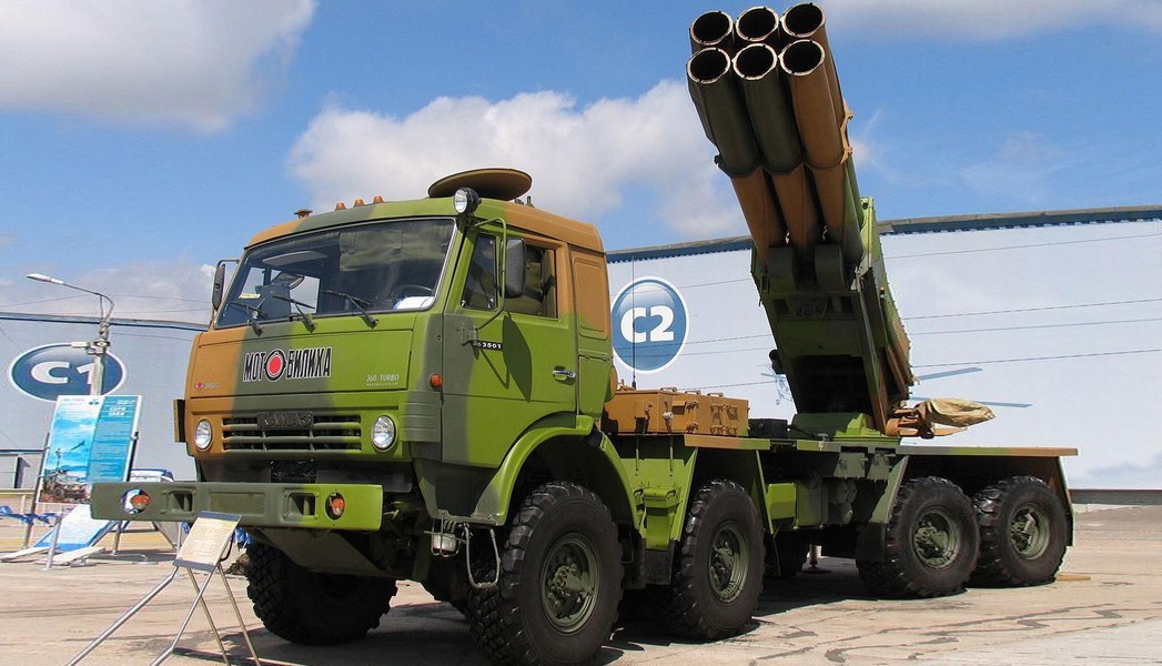 Quân đội Nga nhận loạt pháo phản lực Tornado-S, đối trọng với HIMARS của Ukraine