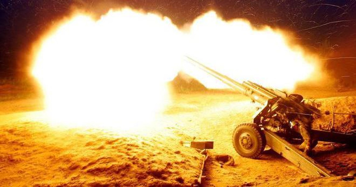 'Vua pháo kéo' 2S65 Msta-B Nga bị đạn thông minh M982 Excalibur Ukraine đánh trúng