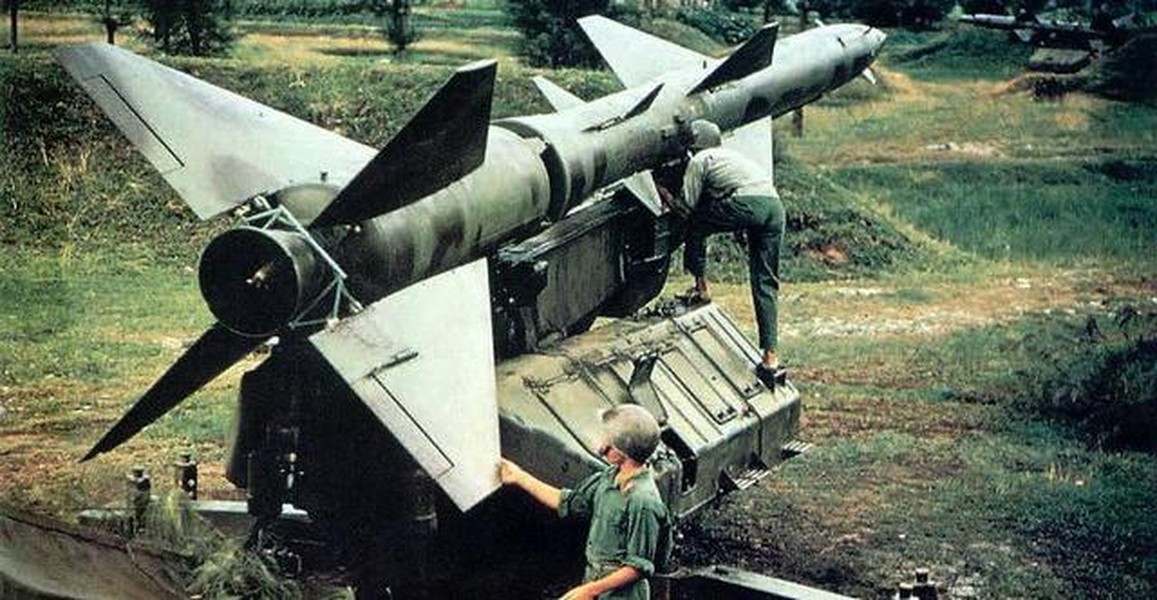 'Rồng lửa' SAM-2, 'át chủ' trong chiến thắng 'Điện Biên Phủ trên không'