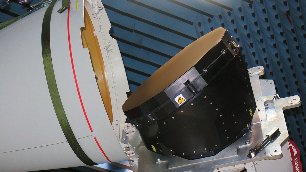 'Cuồng phong' EF-2000 châu Âu mạnh mẽ khi được trang bị radar mảng pha chủ động ECRS Mk2 