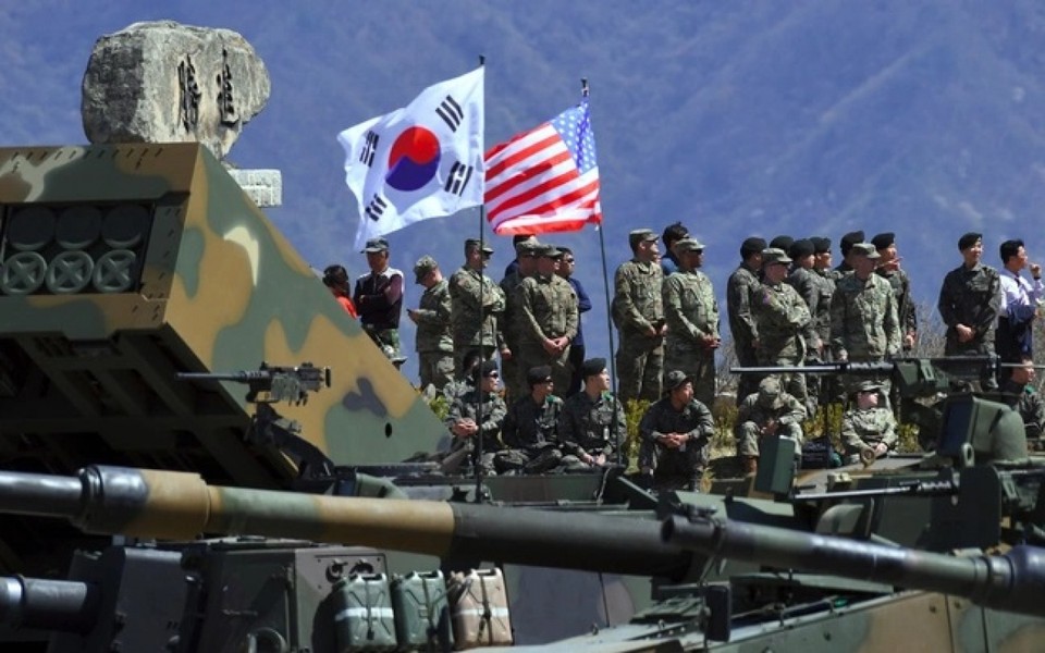 Triều Tiên phóng tên lửa hạt nhân Hwasong-18 hiện đại nhất để răn đe Mỹ - Hàn