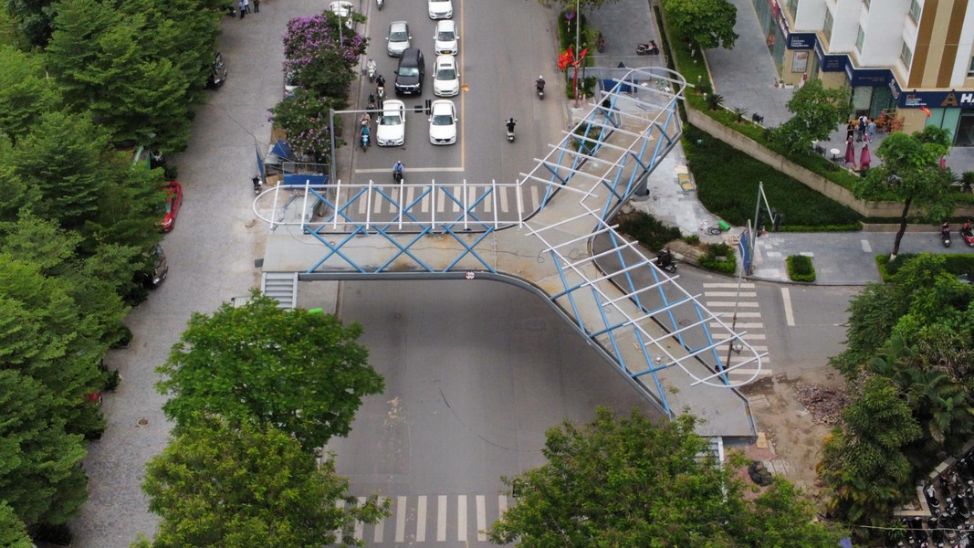 [Ảnh] Sắp xuất hiện cây cầu bộ hành hình chữ Y lãng mạn nhất Hà Nội