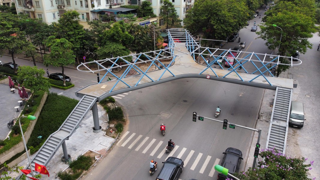 [Ảnh] Sắp xuất hiện cây cầu bộ hành hình chữ Y lãng mạn nhất Hà Nội
