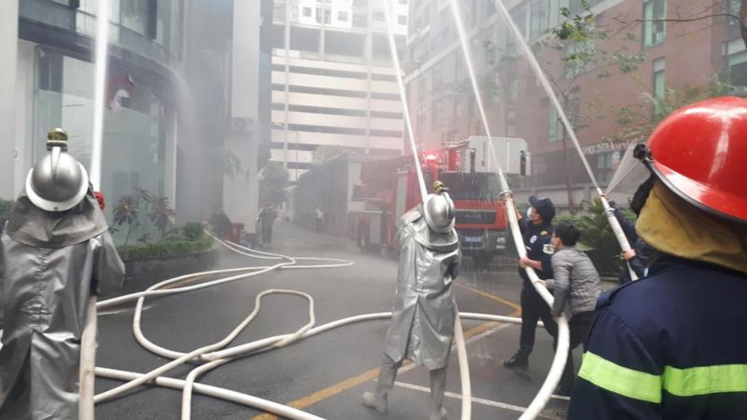 Xử lý nhanh tình huống cháy giả định tại Tòa nhà The Garden Hill