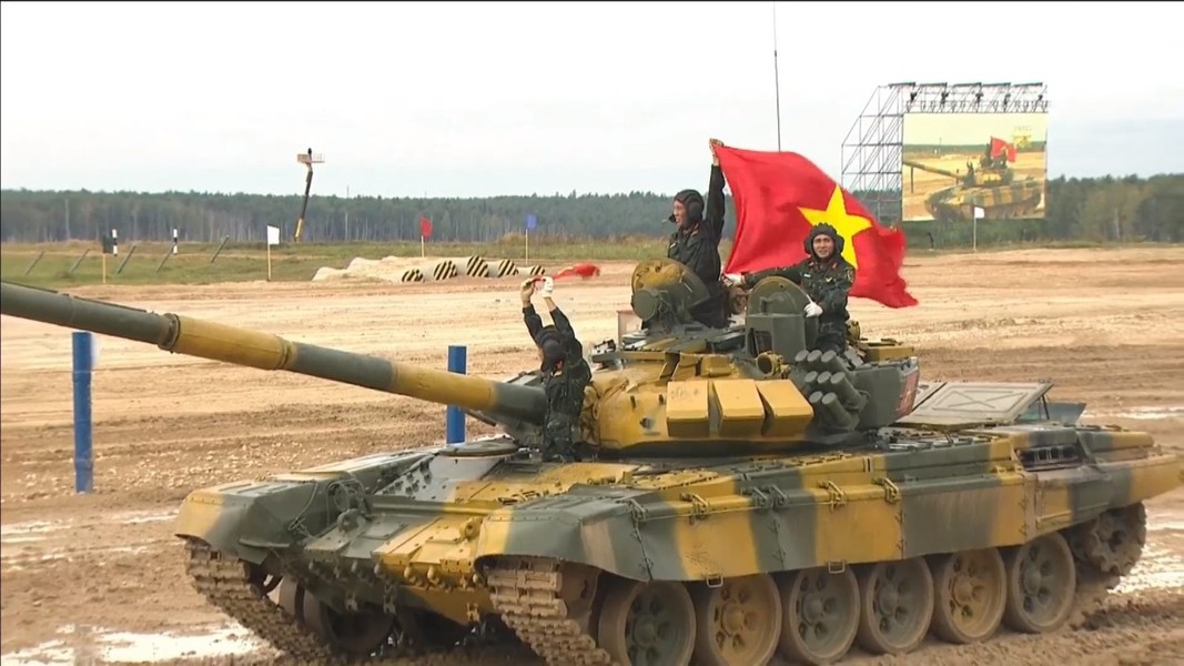 [ẢNH] Nguyên nhân bất ngờ khiến đội tuyển xe tăng Việt Nam mất vị trí dẫn đầu