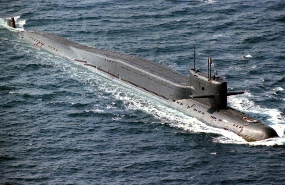 [ẢNH] Tàu ngầm chiến lược tối tân nhất Trung Quốc chỉ là bản sao Ohio 40 tuổi của Mỹ
