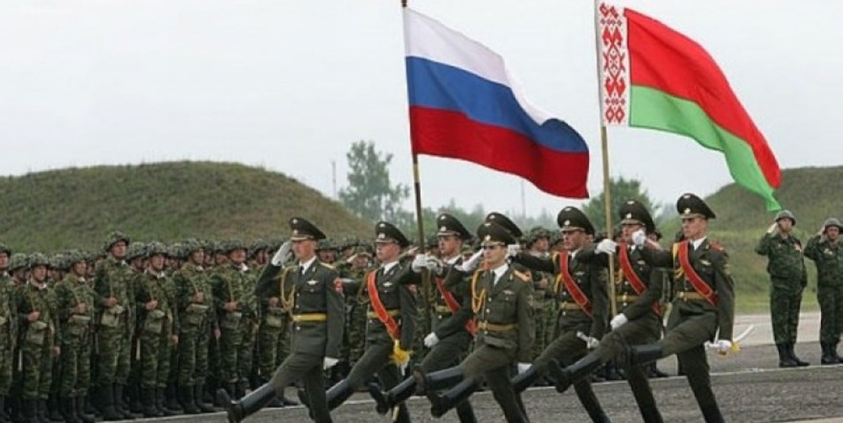 [ẢNH] Chuyên gia dự đoán Nga - Belarus sắp thành lập quân đội chung