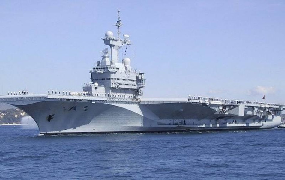 [ẢNH] Nga sắp can thiệp vào cuộc xung đột giữa các nước NATO tại Địa Trung Hải?