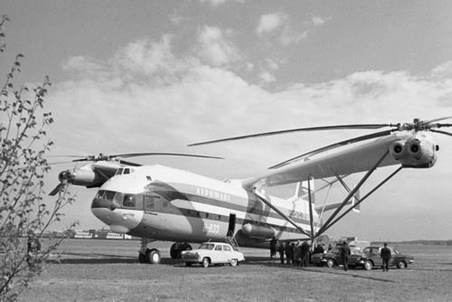 [ẢNH] Vì sao trực thăng siêu lớn V-12 của Liên Xô lâm vào tình trạng 