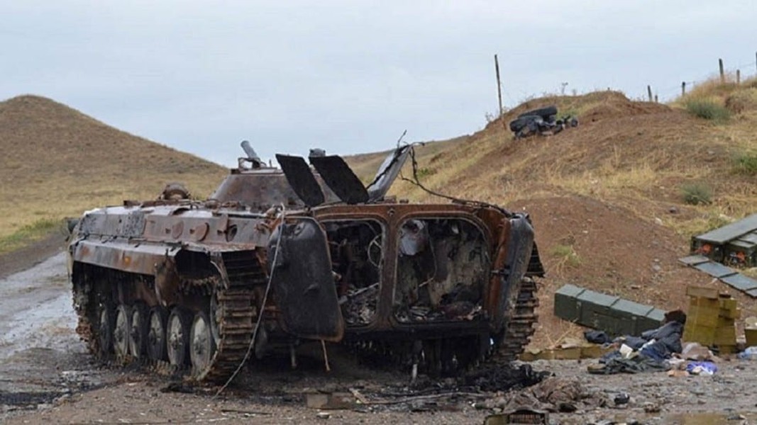 [ẢNH] Thiệt hại nặng nề tại Nagorno-Karabakh chứng minh xe tăng đã hết thời?