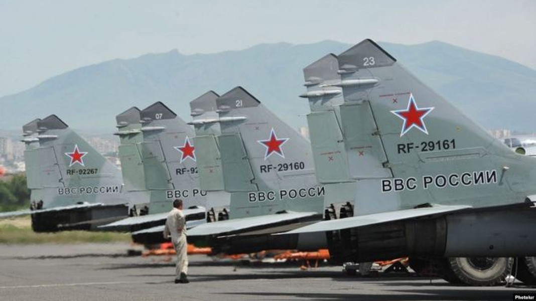 [ẢNH] Mục đích bí ẩn của Nga khi bất ngờ điều động số lượng lớn MiG-29 tới Armenia