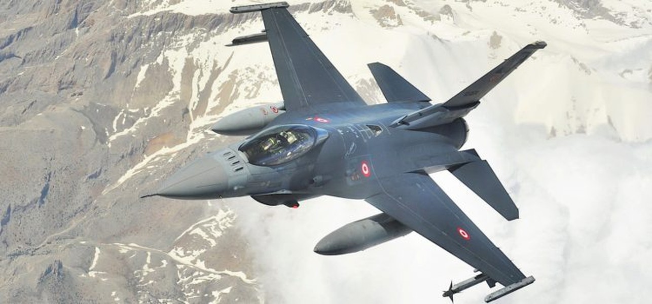 [ẢNH] CSTO tham chiến khi F-16 Thổ Nhĩ Kỳ bị cáo buộc tấn công Stepanakert?