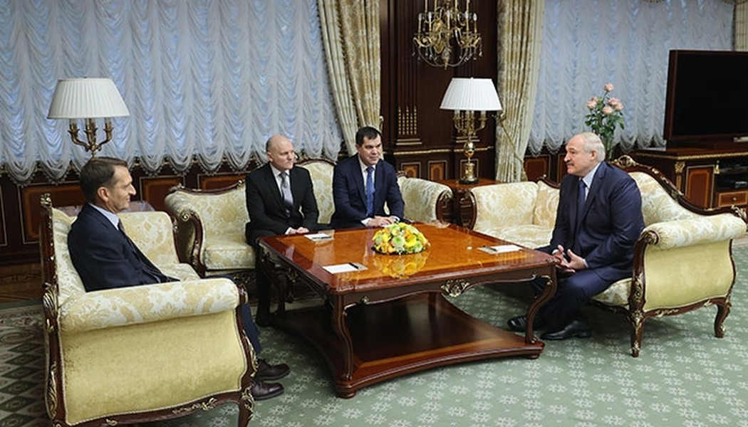 [ẢNH] Điều gì nằm sau chuyến thăm của Giám đốc cơ quan tình báo đối ngoại Nga tới Minsk