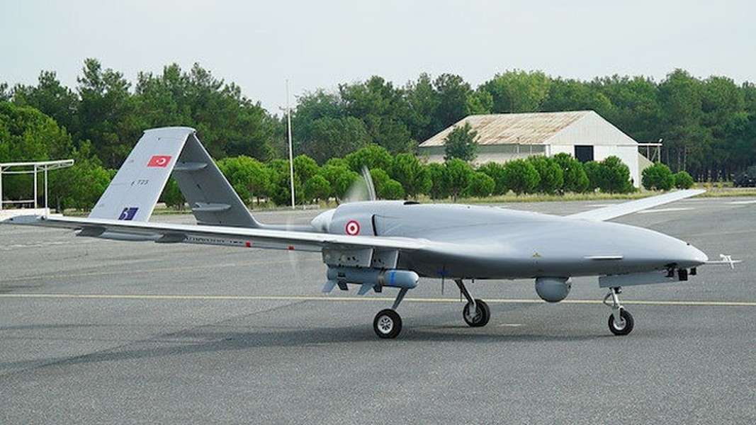 [ẢNH] Đòn hiểm từ đối tác khiến UAV Bayraktar TB2 Thổ Nhĩ Kỳ trước nguy cơ nằm đất