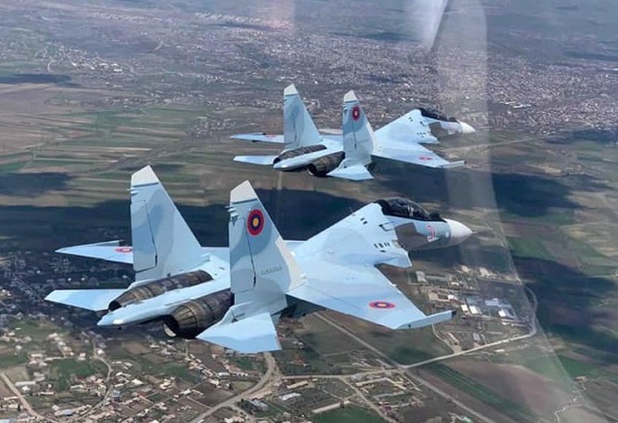 [ẢNH] Truyền thông Armenia: Chúng ta cần UAV Trung Quốc hơn Su-30SM Nga