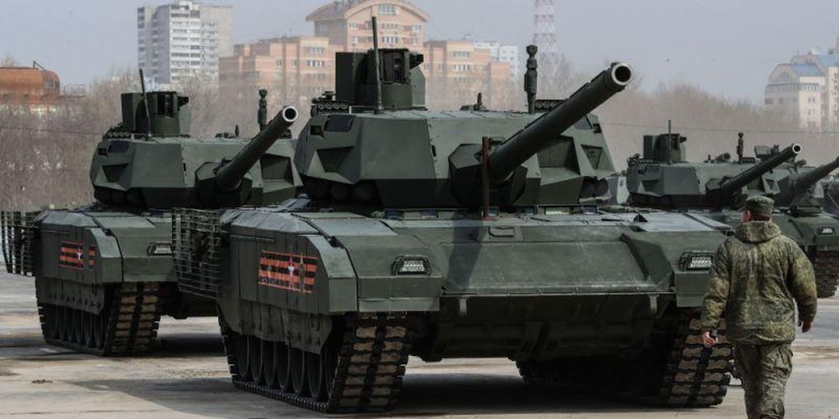 [ẢNH] Một sư đoàn xe tăng Nga tại Kaliningrad đủ để đánh bại nhiều nước NATO?