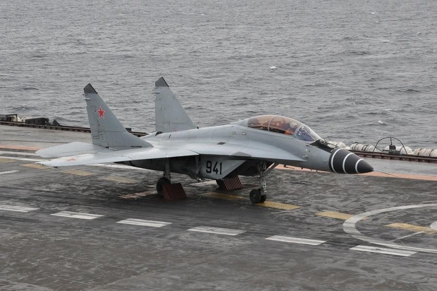 [ẢNH] Boeing soán ngôi các tập đoàn Nga trở thành nhà cung cấp vũ khí lớn nhất cho Ấn Độ