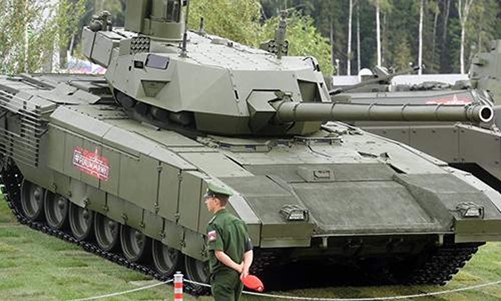 [ẢNH] Chuyên gia Ukraine: Armata là loại xe tăng ‘không có triển vọng’