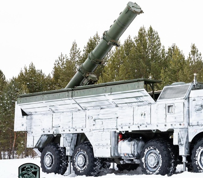 [ẢNH] Tên lửa Iskander phiên bản đặc biệt của Nga áp sát biên giới Ukraine