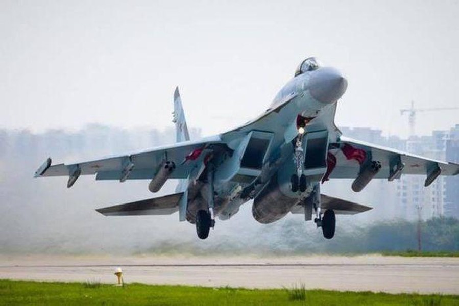 [ẢNH] Nga nói gì khi phi công Trung Quốc khẳng định ‘J-16 vượt mọi biến thể Su-30’?