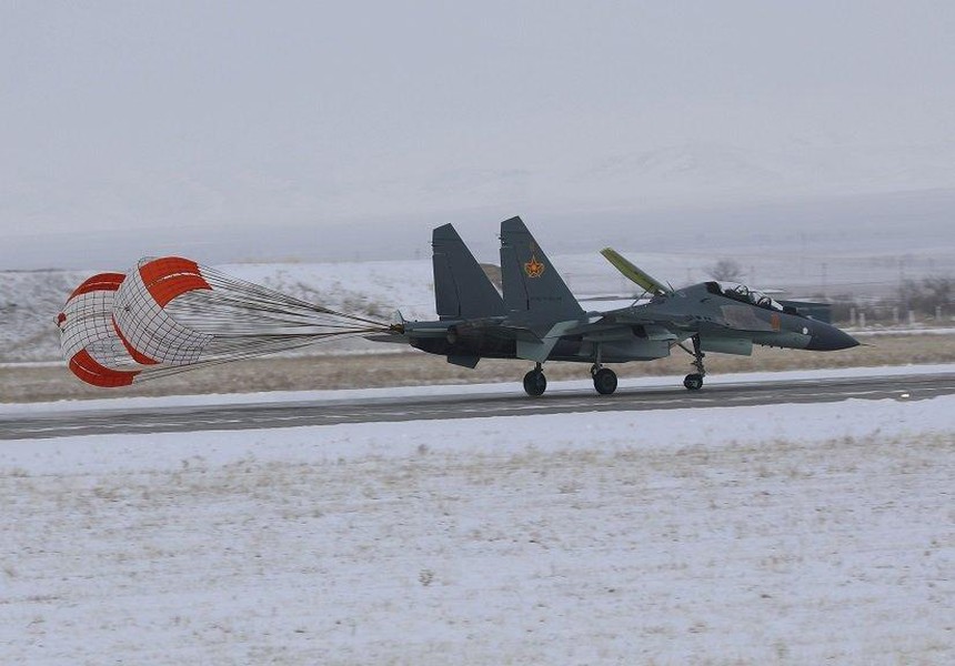 [ẢNH] Hé lộ nguyên nhân gặp nạn đầy bất ngờ của tiêm kích Su-30SM Kazakhstan