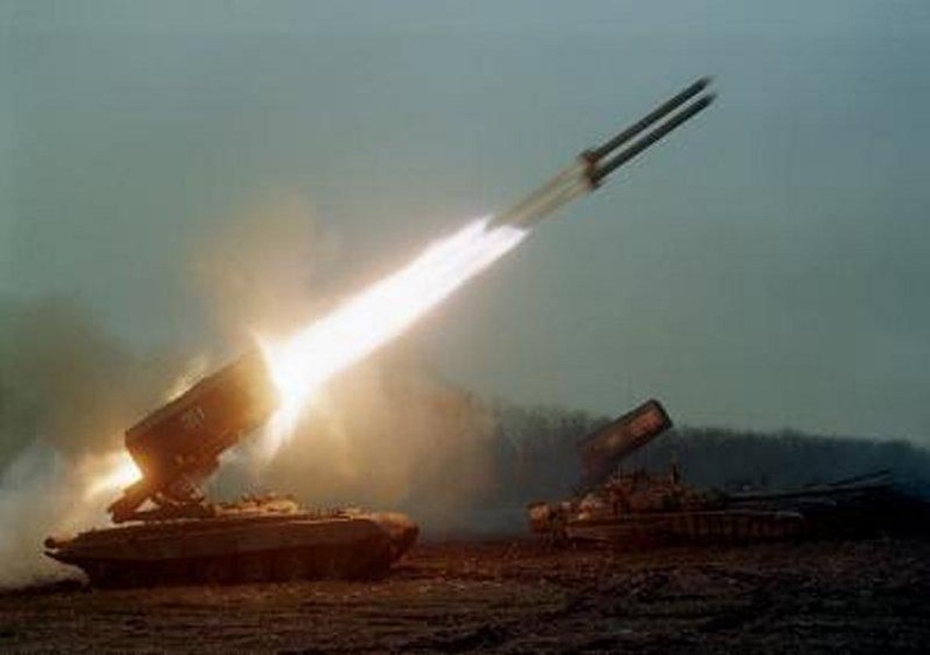 [ẢNH] Chuyên gia Mỹ lo ngại về sự vượt trội của pháo binh Nga