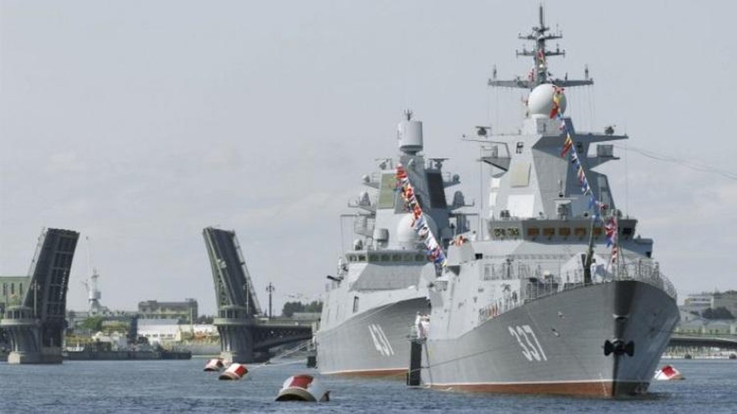 [ẢNH] Hạm đội Thái Bình Dương Nga nhận hàng loạt tàu tên lửa tàng hình cực mạnh