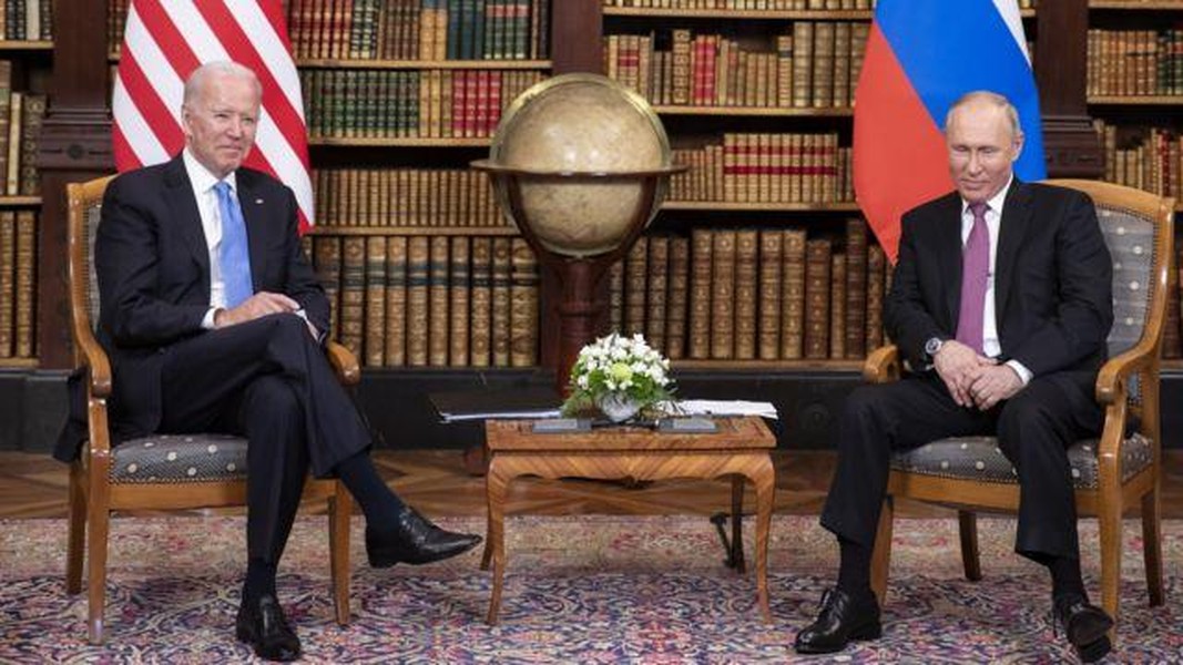 [ẢNH] Chuyên gia lý giải sự hiện diện của Tướng Gerasimov trong cuộc hội đàm Putin - Biden