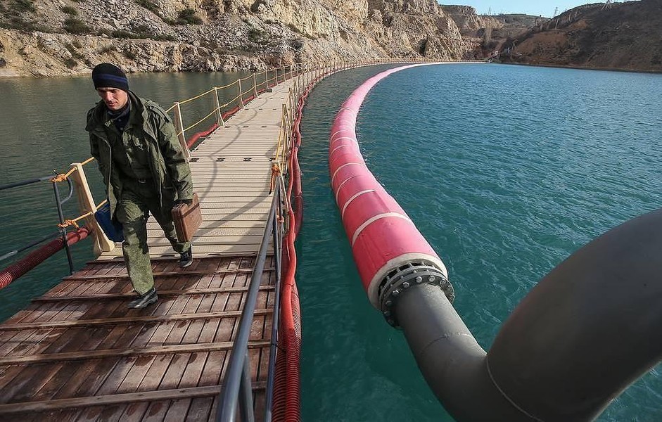 [ẢNH] Nước ngọt bỗng đầy ắp các hồ chứa trên bán đảo Crimea
