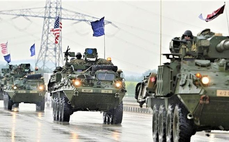 [ẢNH] NATO đang hành xử quyết liệt hơn nhiều so với Nga