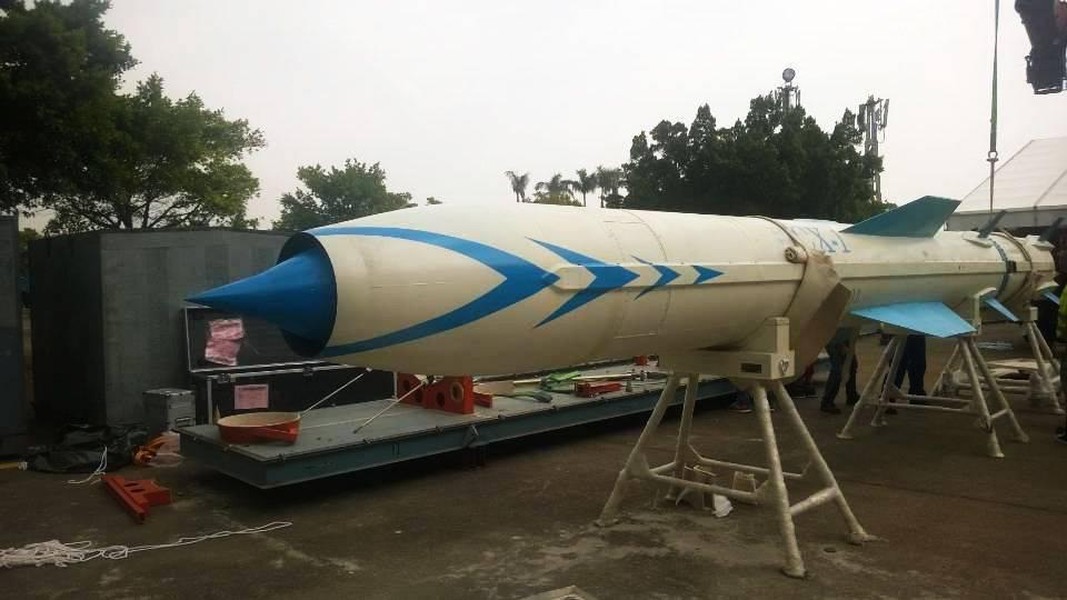 [ẢNH] Tên lửa giả của Trung Quốc đã khiến Ấn Độ 
