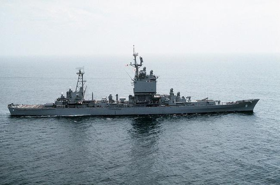 [ẢNH] Kinh ngạc sức mạnh tuần dương hạm hạt nhân của Hải quân Mỹ