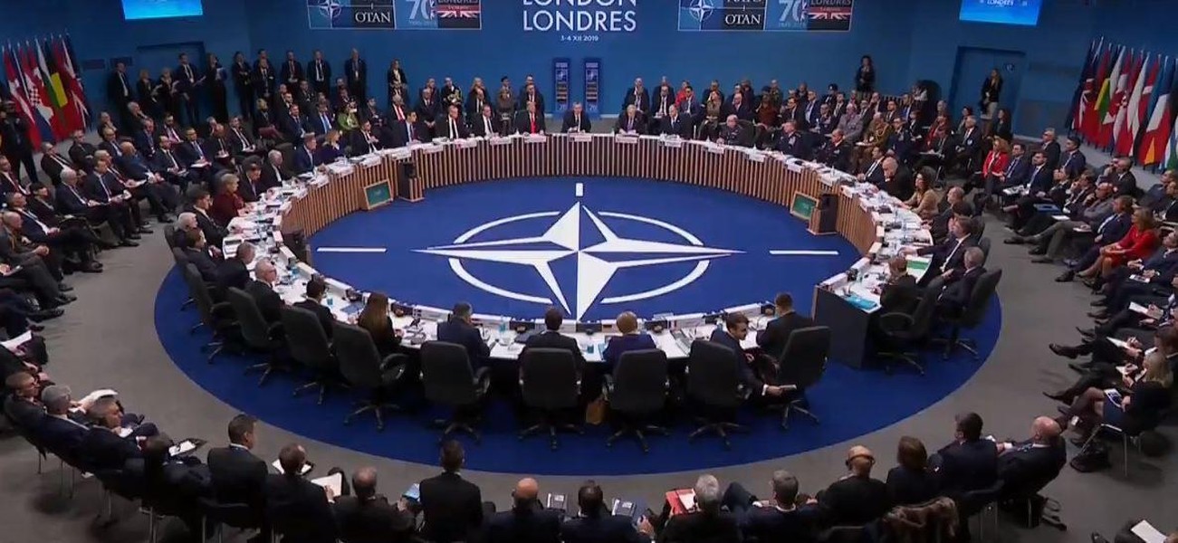 [ẢNH] NATO lần đầu tiên được lãnh đạo bởi một phụ nữ Đông Âu?