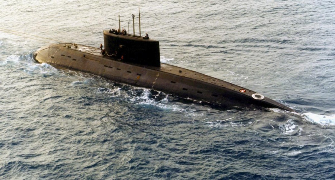 [ẢNH] Tàu ngầm Nga có thể tiêu diệt hàng không mẫu hạm Mỹ trong 4 bước?