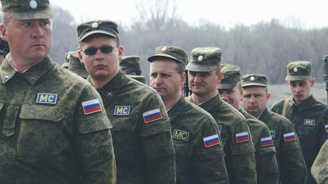 [ẢNH] Chuyện gì sẽ xảy ra nếu lính gìn giữ hòa bình Nga ở Transnistria bị tấn công?