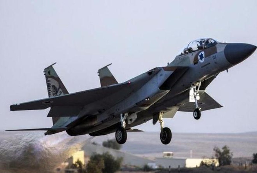 [ẢNH] Vấp phải cảnh báo từ Nga, Israel sẽ thay đổi chiến thuật tấn công vào Syria?