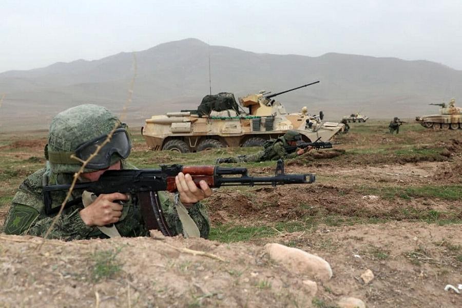 [ẢNH] Nga điều gấp 5.000 quân tới biên giới Afghanistan chặn đứng Taliban