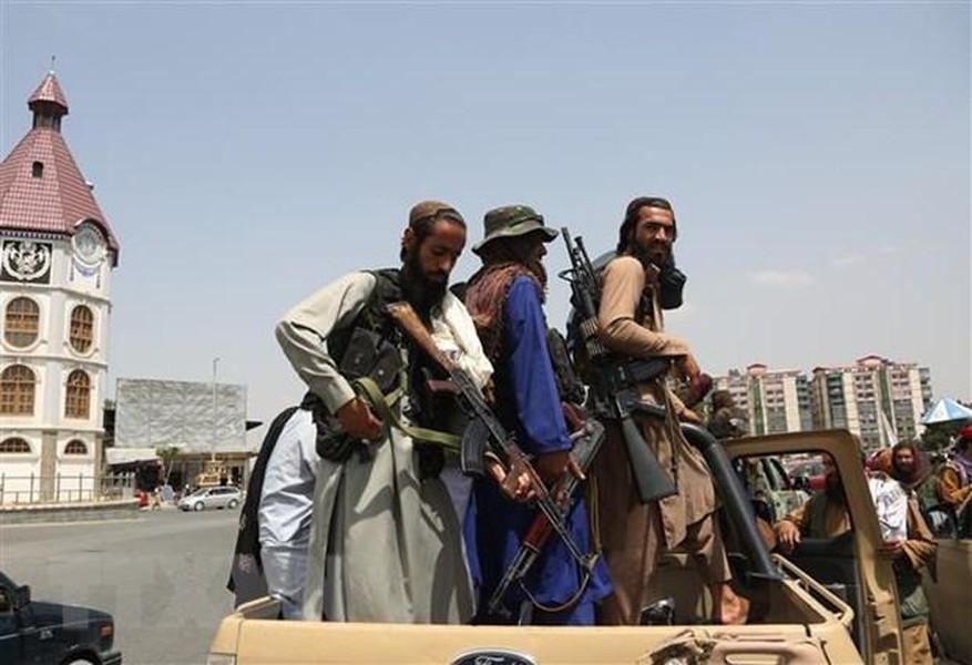 [ẢNH] Tình hình ngày càng trầm trọng hơn: điều gì đang xảy ra ở Afghanistan?