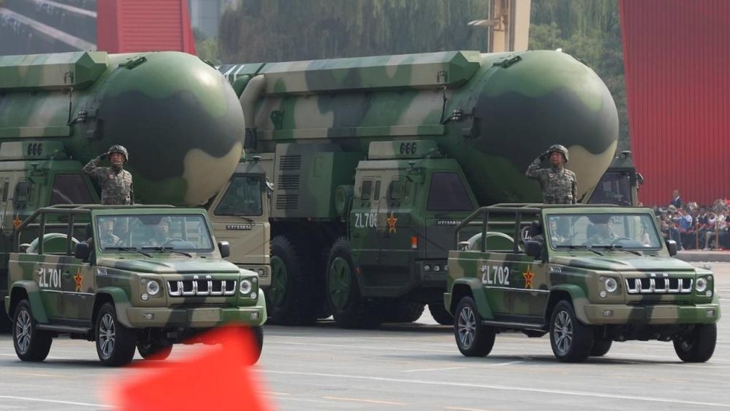 [ẢNH] Kho vũ khí hạt nhân của Trung Quốc sẽ sớm vượt Nga?