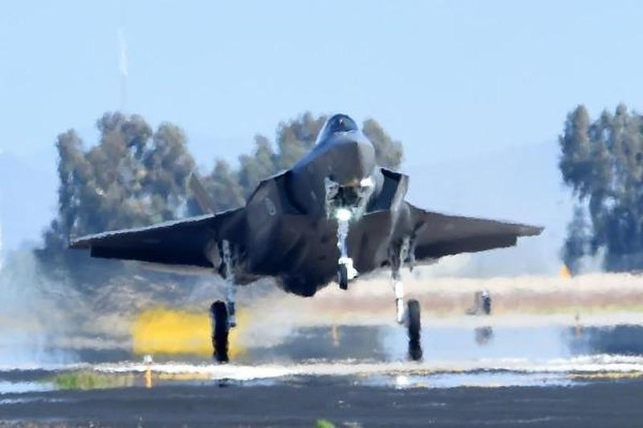 [ẢNH] S-200 Syria lần đầu 'bắt sống' F-35 Israel bên kia biên giới